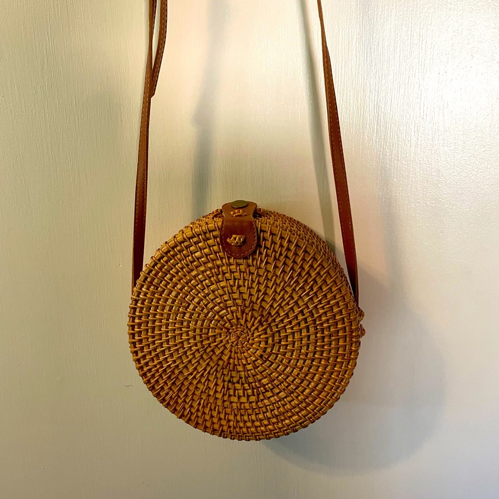 Round Wicker Rattan Shoulder Bag